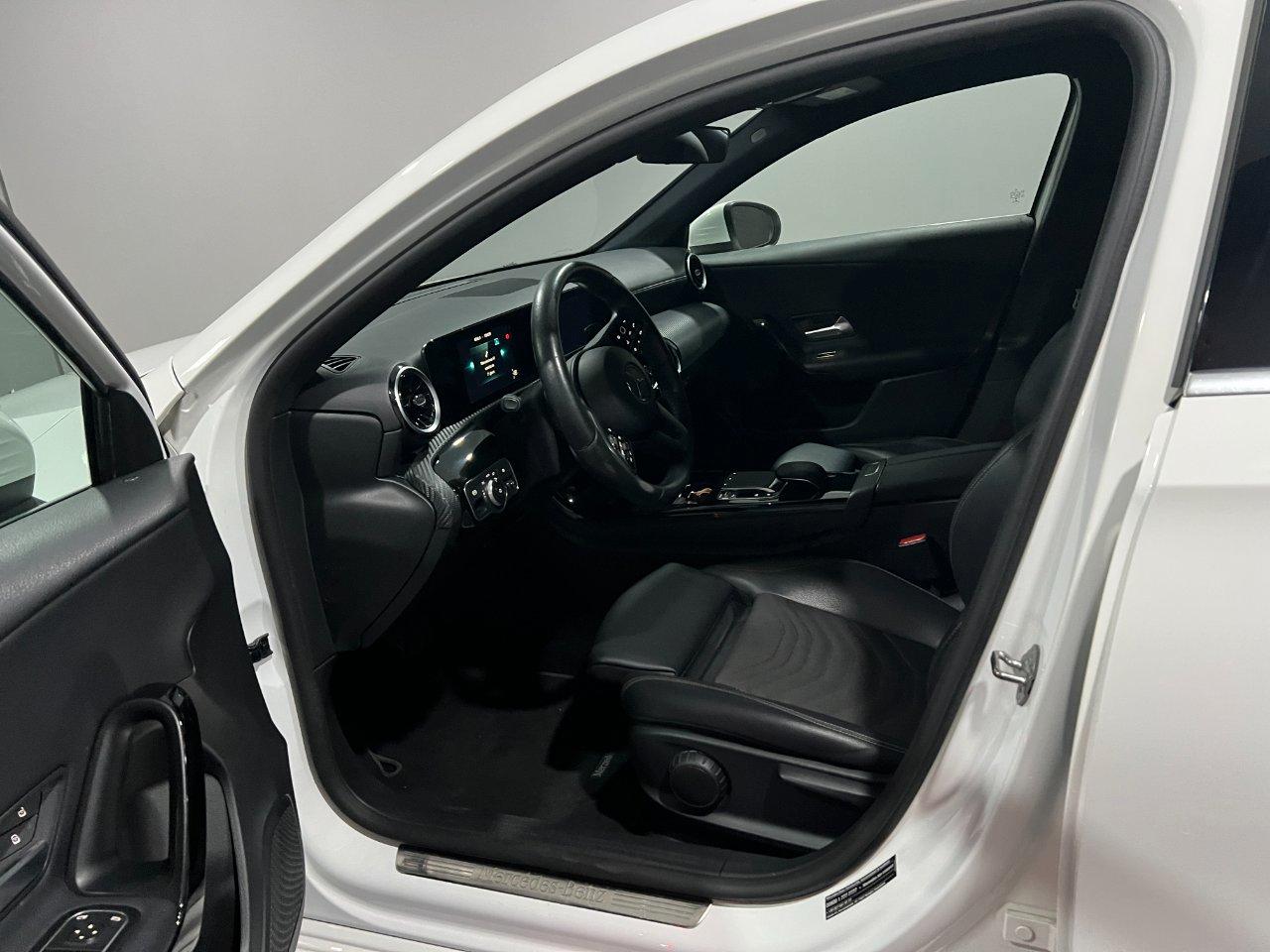 Mercedes A 180 w 177 d auto SPORT Navi / Retrocamera