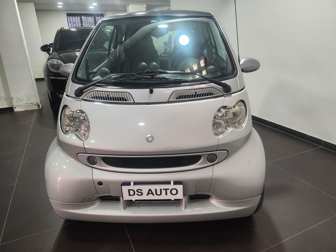 Smart ForTwo 700 coupé Brabus (55 kW)