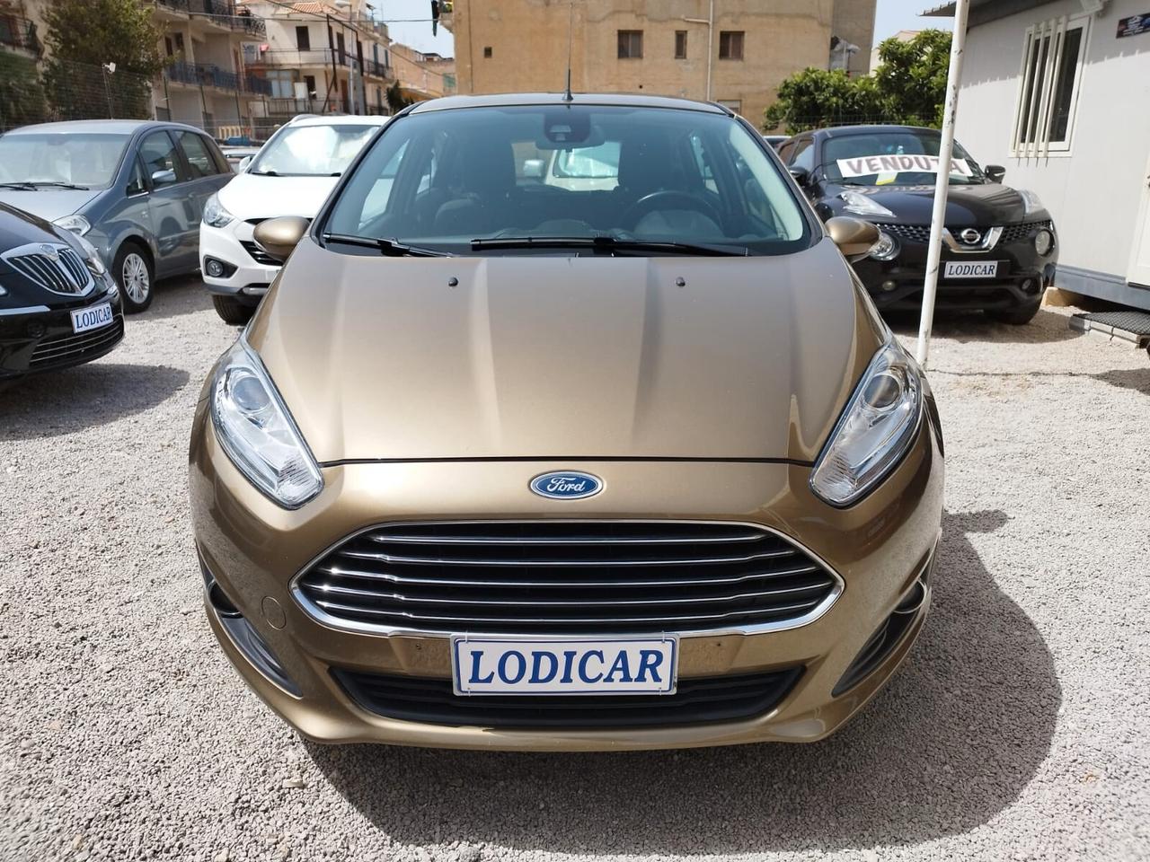 Ford Fiesta 1.5 TDCi 75CV 5 porte Titanium