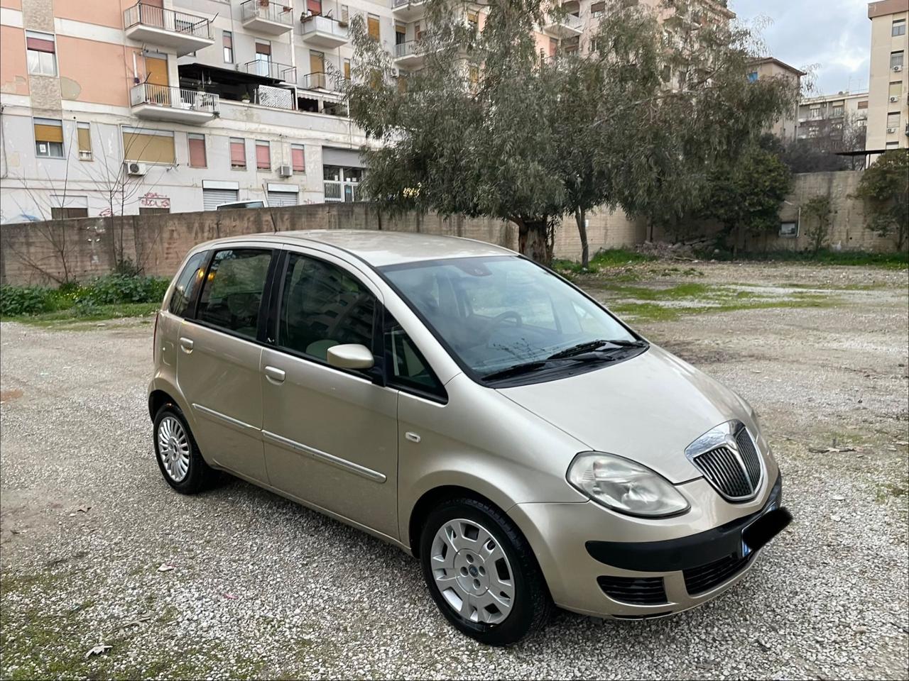 Lancia MUSA 1.3 Multijet 16V Oro