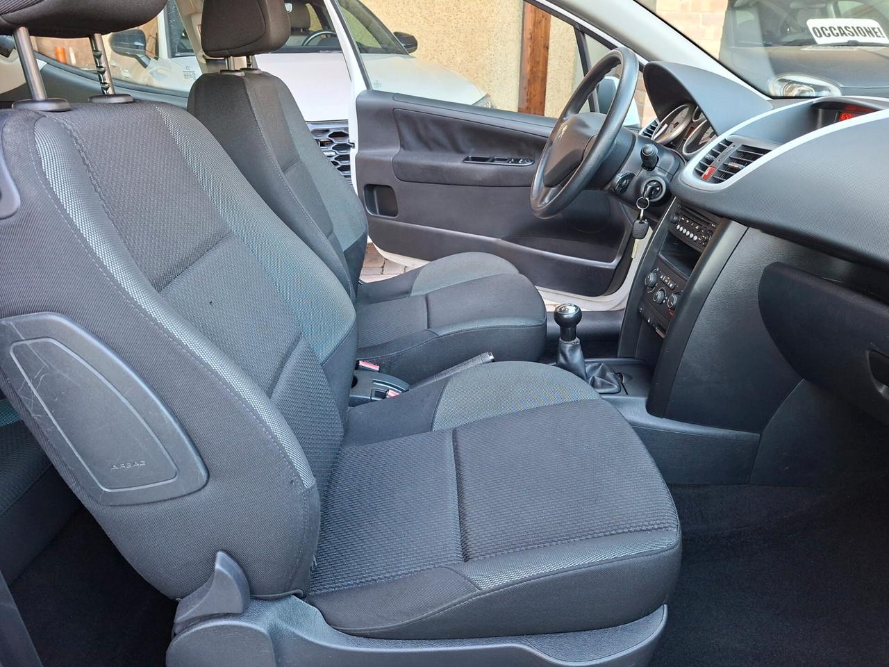 Peugeot 207 1.4 HDi 70CV 3p. Energie Sport