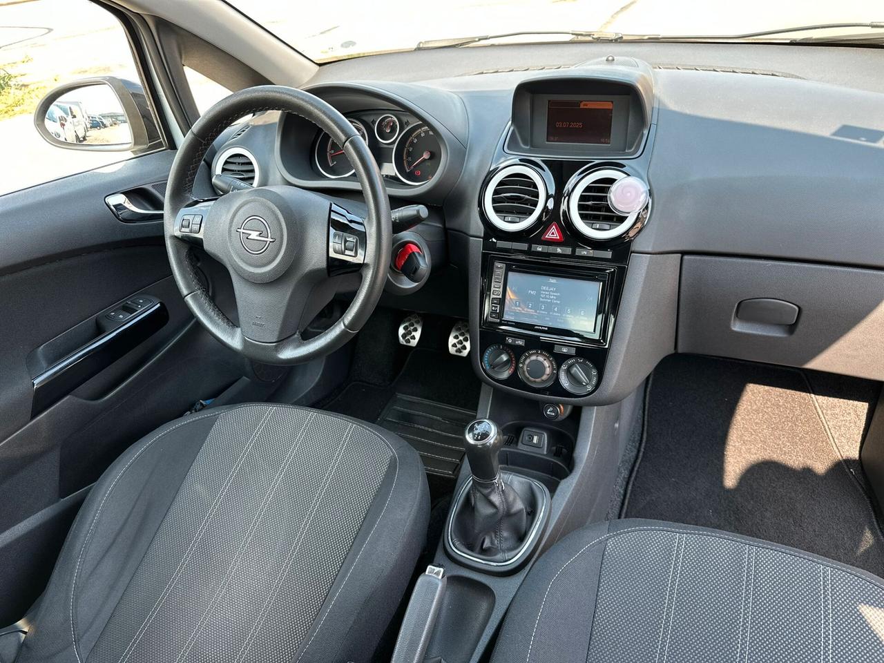 Opel Corsa 1.2 85CV 3 porte GPL-TECH b-color