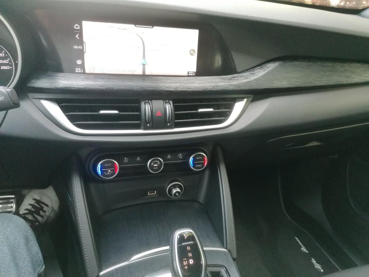 Alfa Romeo Stelvio 2.2 t Business rwd 160cv