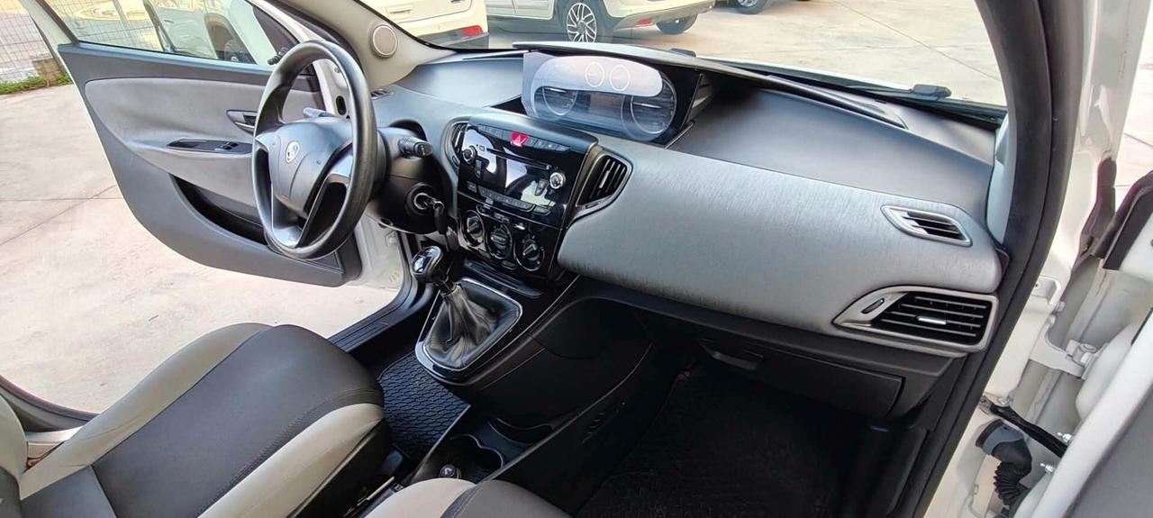 Lancia Ypsilon 1.3 MJT 16V 95 CV