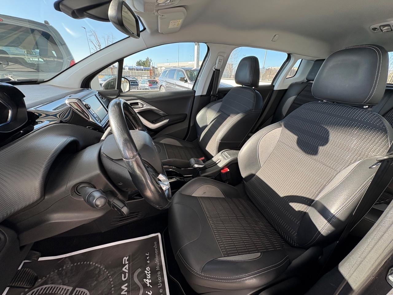 Peugeot 2008 BlueHDi 100 S&S Allure