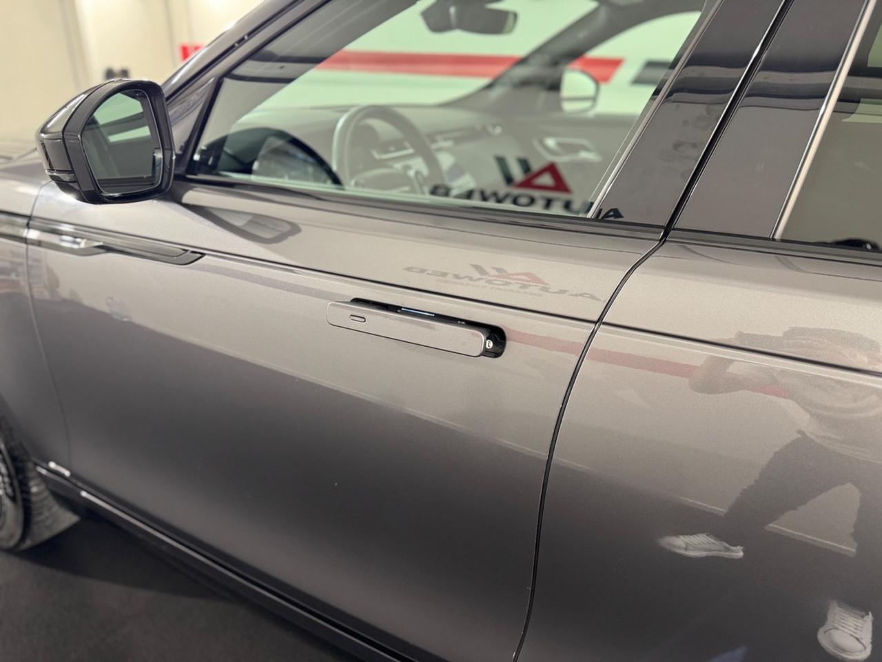 Range Rover Velar 2.0D I4 180 CV R-Dynamic HSE