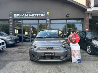 Fiat 500 500e Berlina 42 kWh Icon