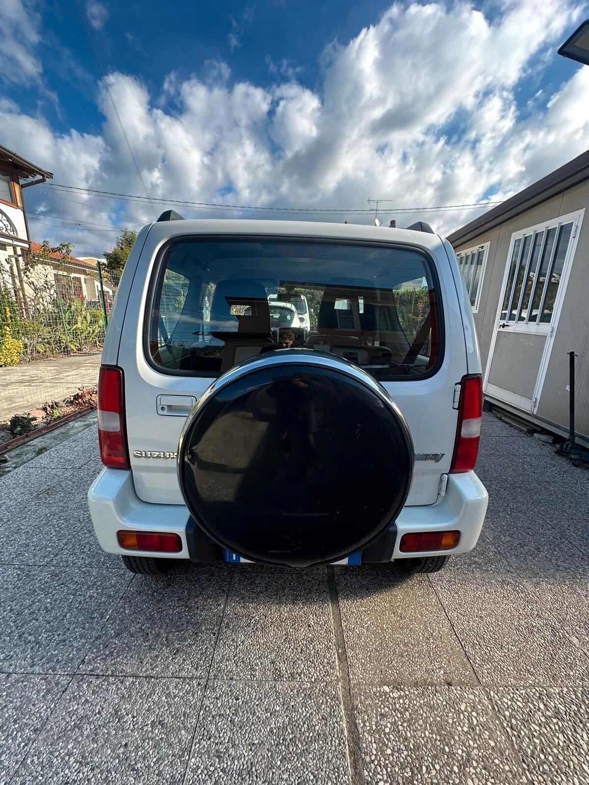 Suzuki Jimny 1.5 DDiS cat 4WD Special