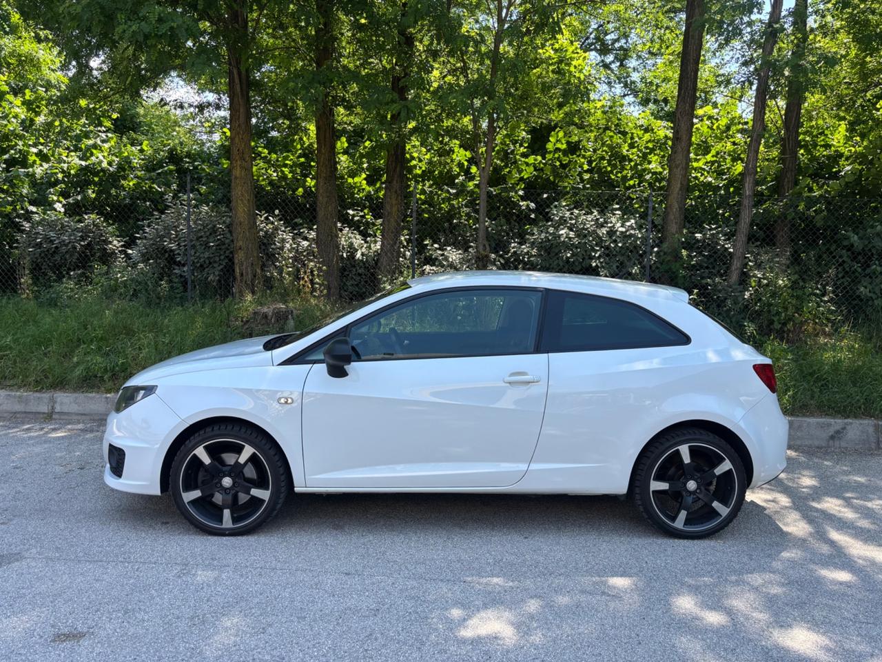 Seat Ibiza 2.0 TDI 3p FR 143cc