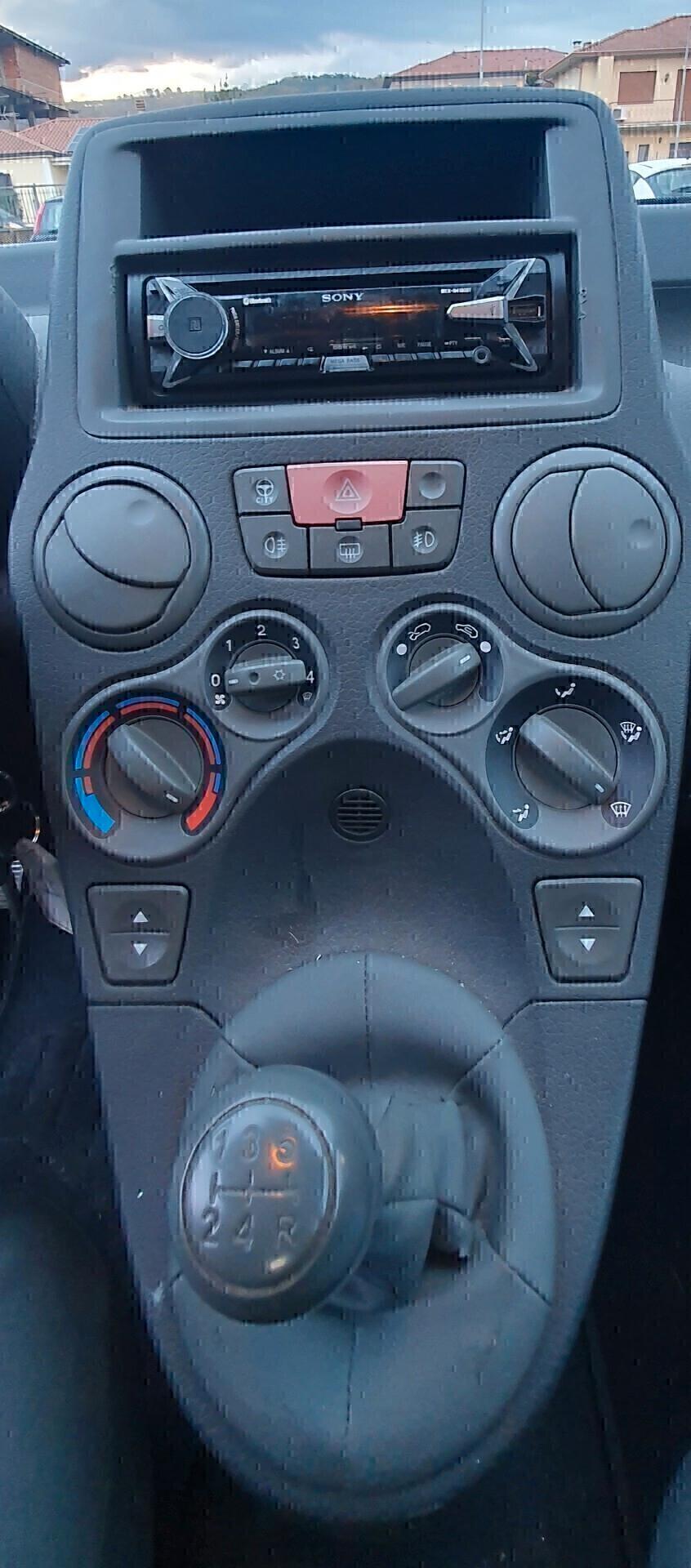 Fiat Panda 1.2 BENZ/METANO - 2010 - KM. 147.000