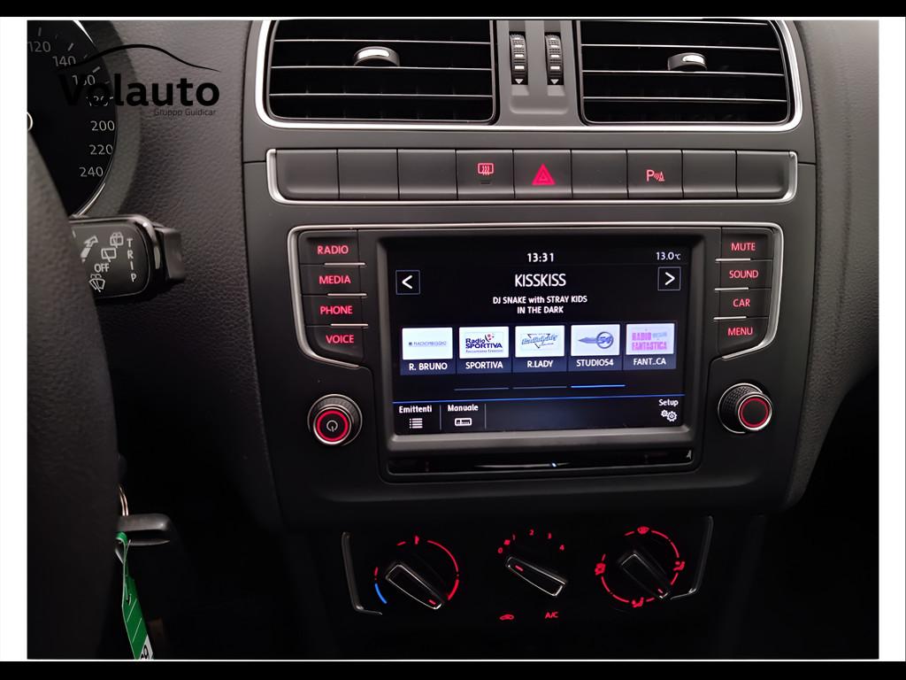 VOLKSWAGEN Polo V 2014 - Polo 5p 1.0 mpi Comfortline 60cv