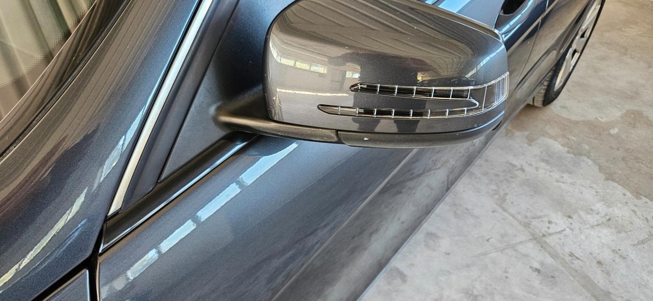 Mercedes Berlina c220 170cv
