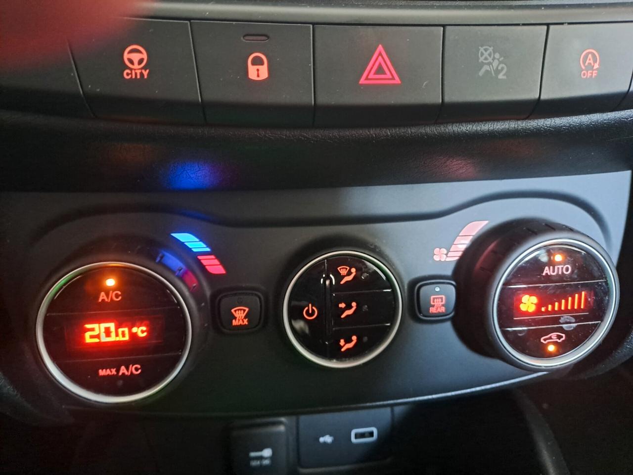 Fiat Tipo 1.6 Mjt S&S SW Business dct CAMBIO AUTOMATICO