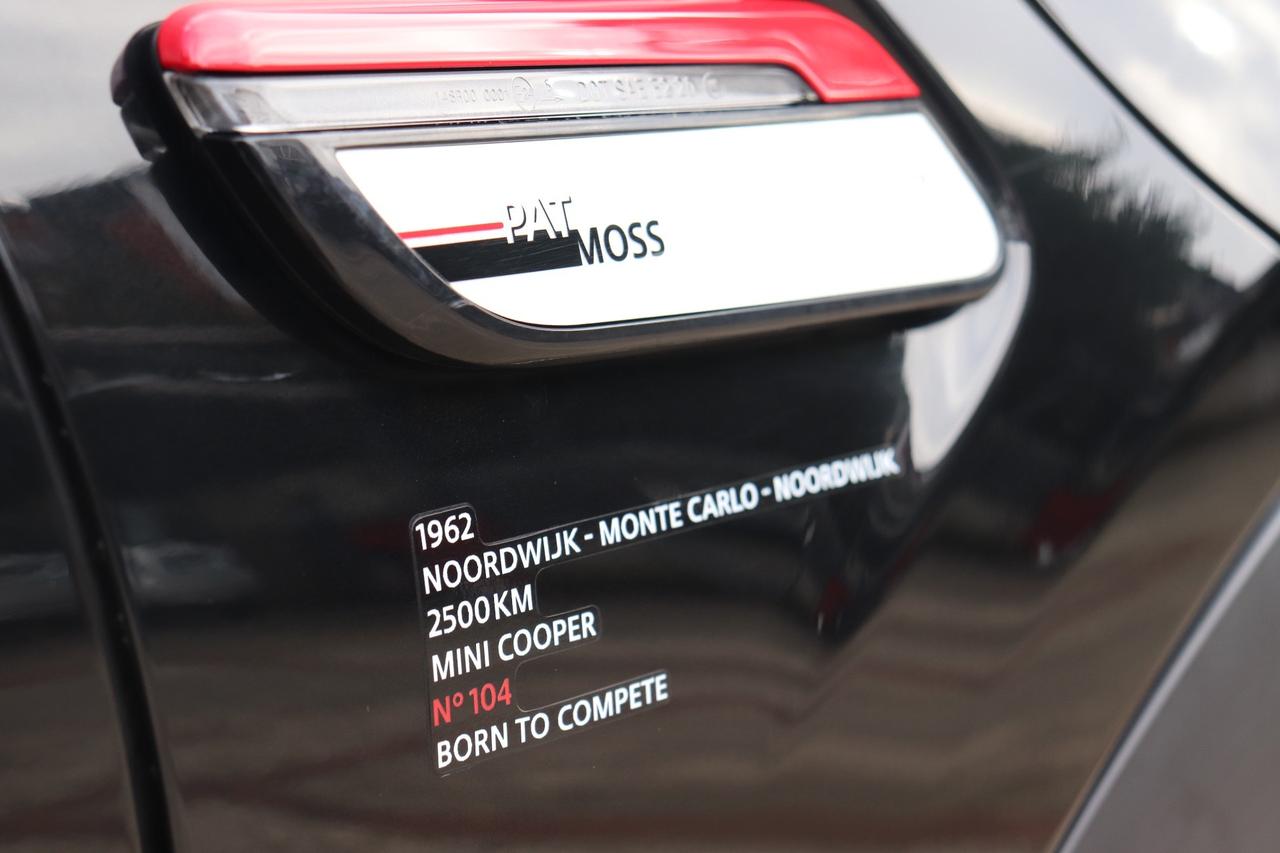 Mini 2.0 John Cooper Works Pat Moss Edition