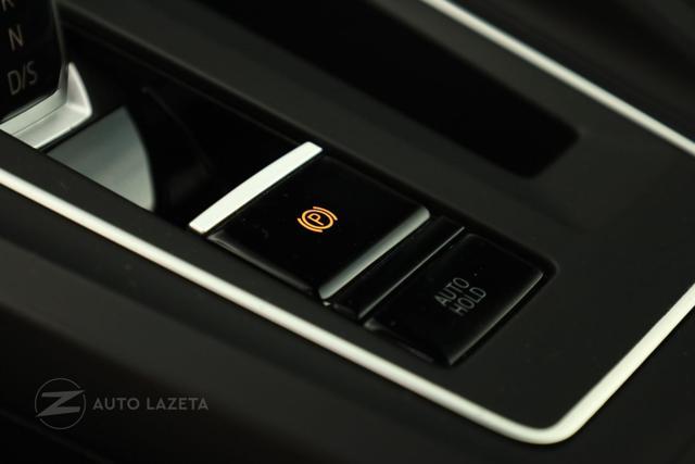 VOLKSWAGEN Golf 1.0 eTSI EVO DSG Life