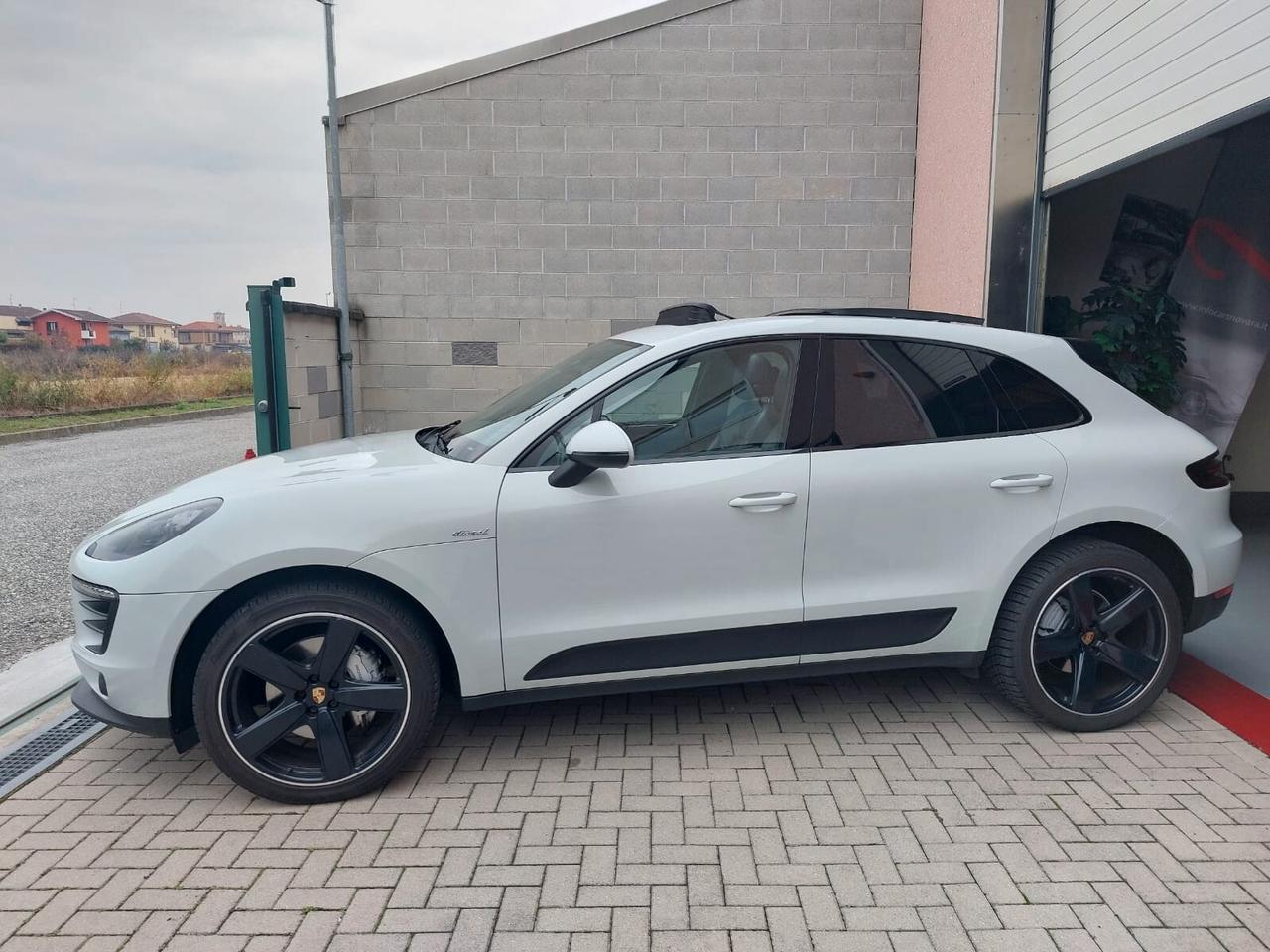 Porsche Macan 3.0d S 250cv PDK F1 SPORT NAVY TETTO P. C.21'