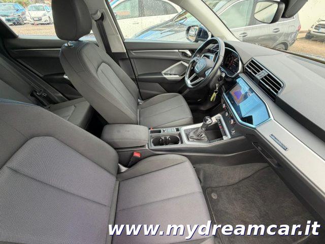 AUDI Q3 SPB 40 TDI quattro S tronic Business Plus Advance