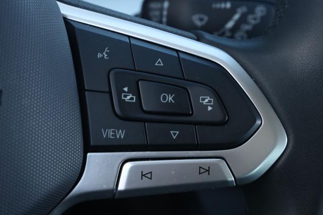 VOLKSWAGEN Golf 2.0 TDI 115 CV SCR Life PREZZO NETTO