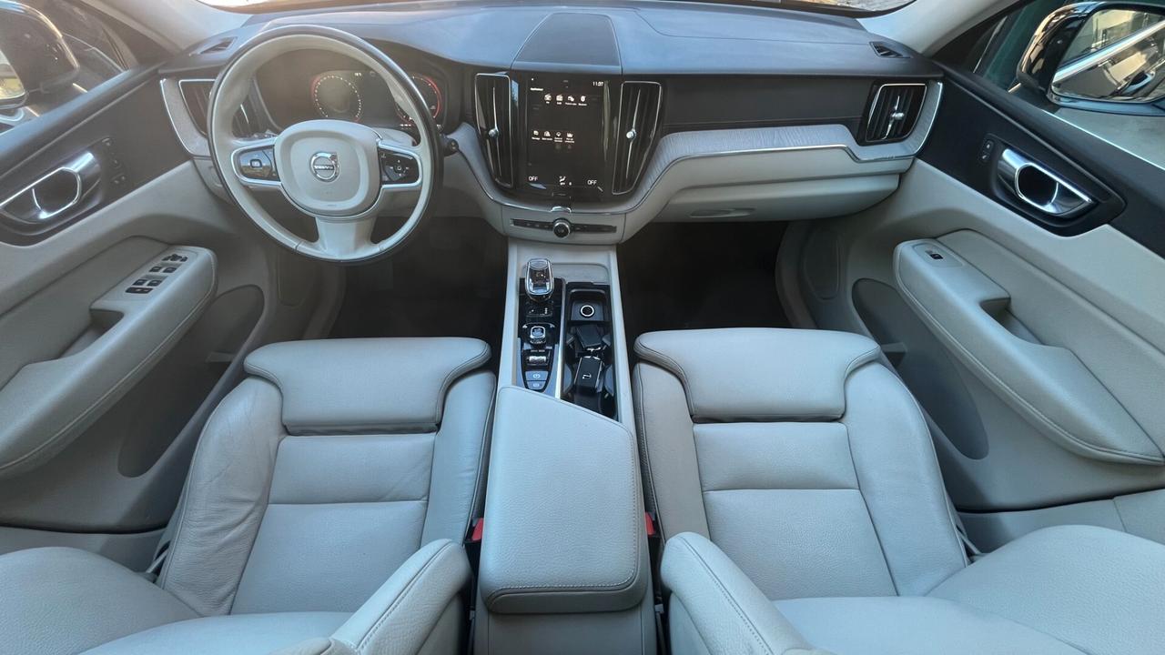 Volvo XC 60 XC60 B4 (d) AWD Geartronic Inscription