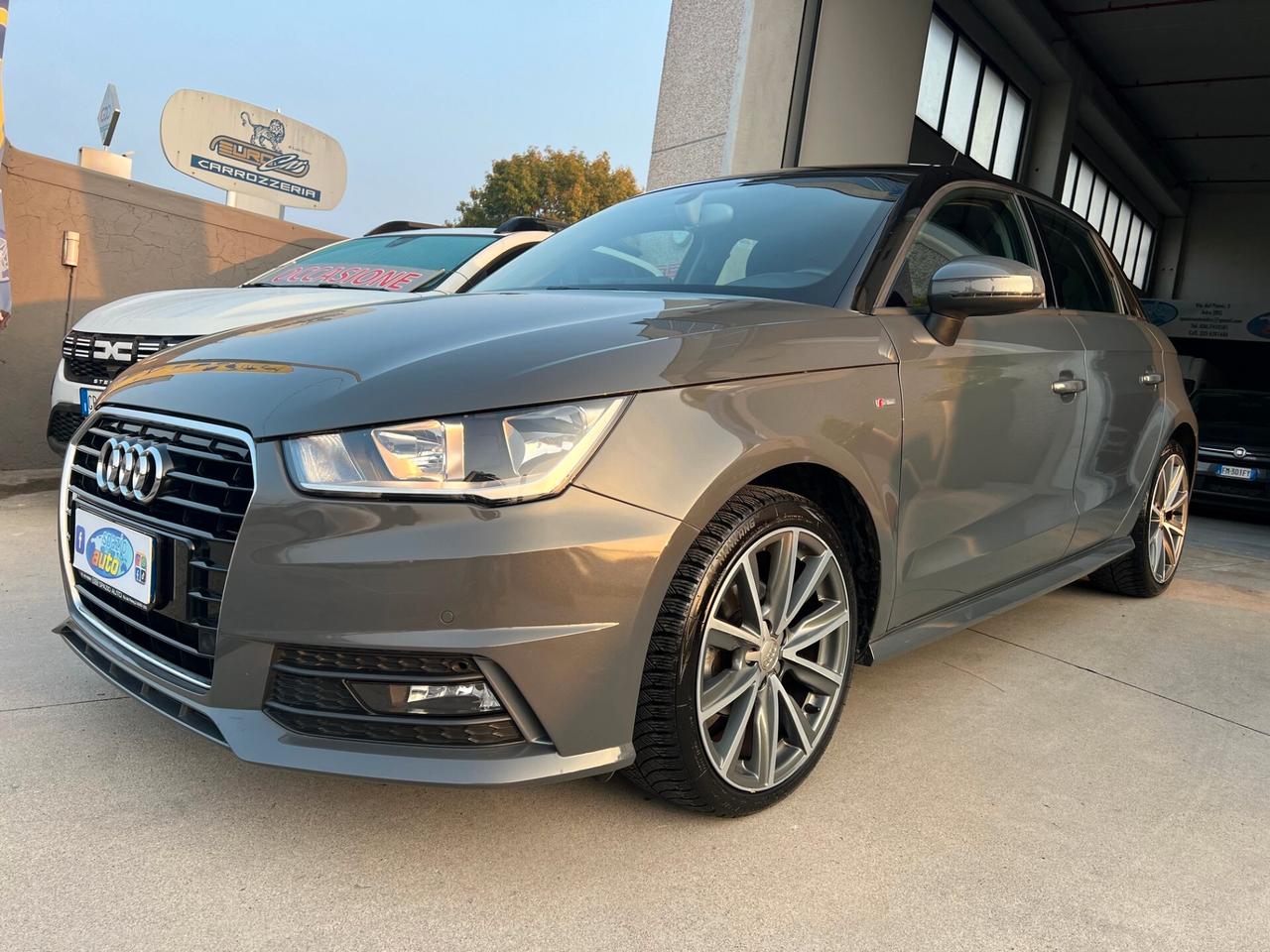 Audi A1 Sportback Ultra S-Line esterno 1.0 tfsi 82cv / OK NEOPATENTATI