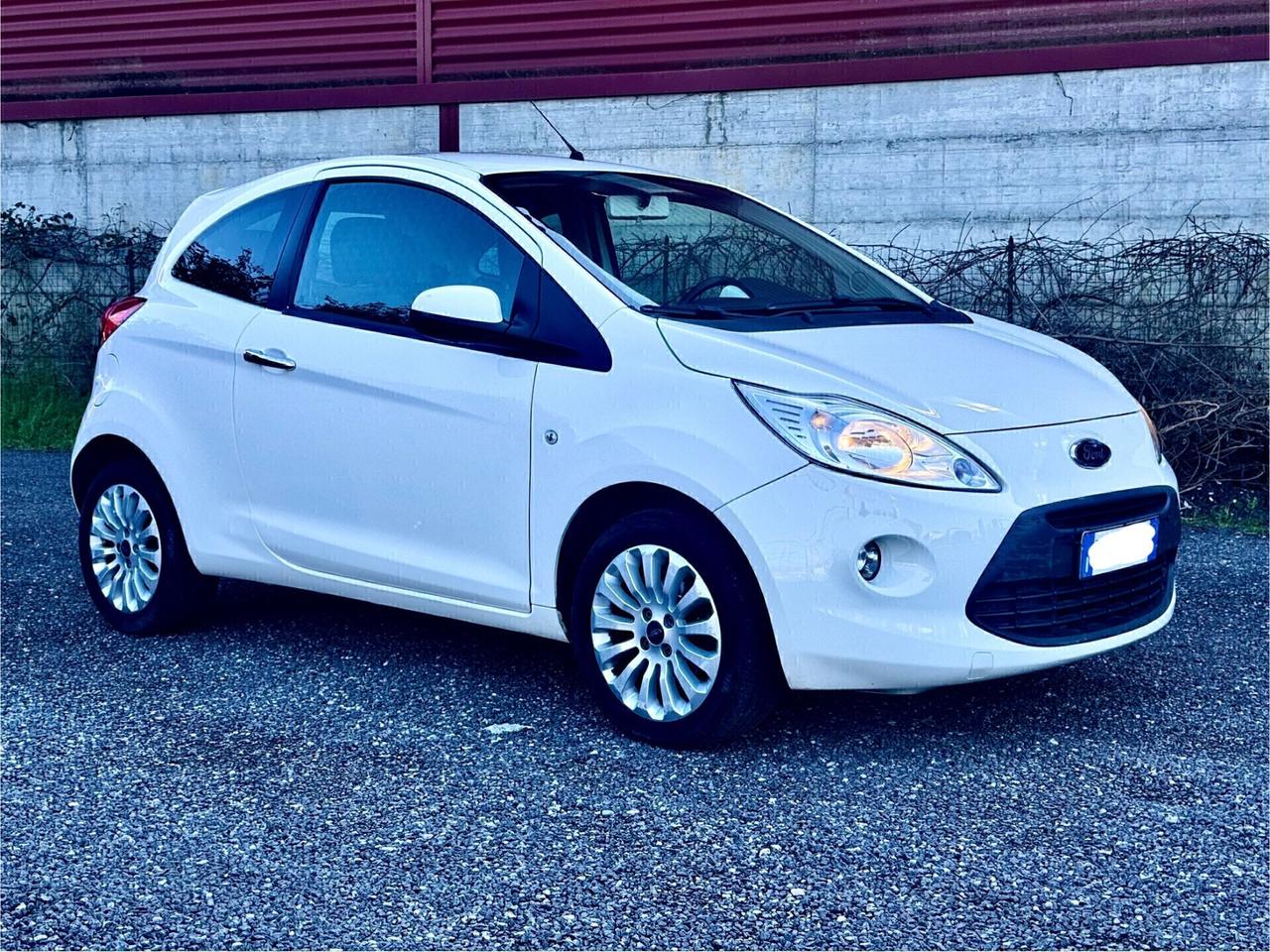 Ford Ka 1.2 8V 69CV Titanium Neopatentati 2014