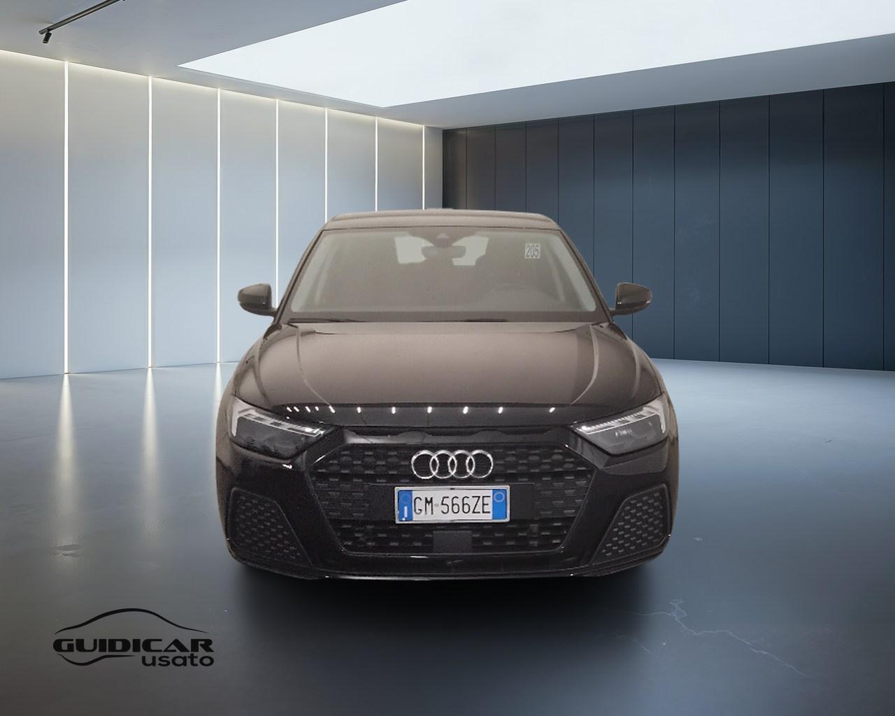 AUDI A1 II 2019 Sportback - A1 Sportback 30 1.0 tfsi Admired 110cv