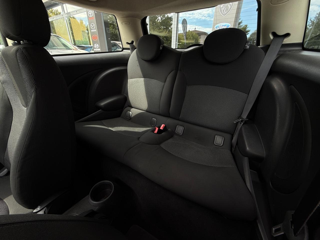 Mini 1.6 16V One D