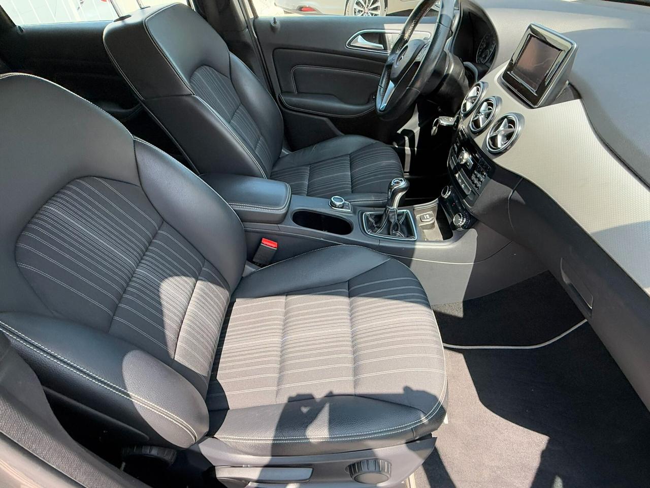 Mercedes-benz B 180 CDI Premium