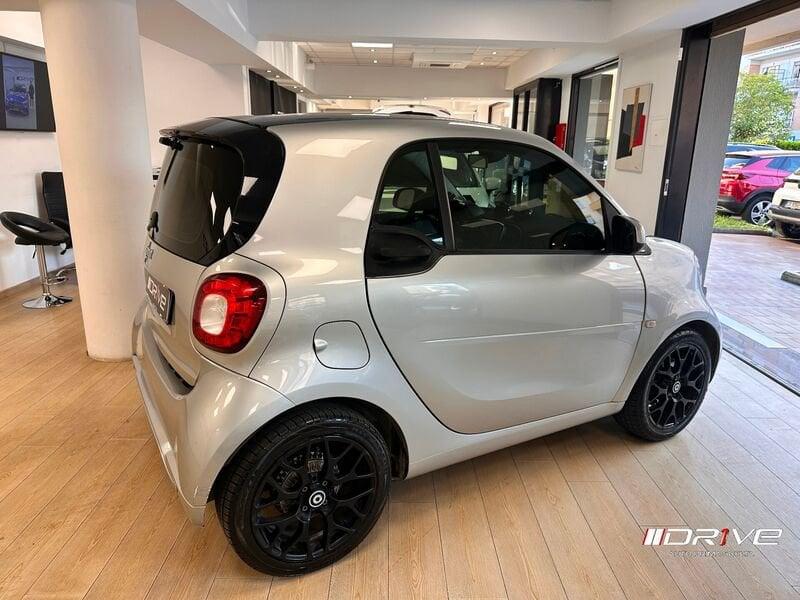 smart fortwo fortwo 90 0.9 Turbo twinamic parisblue Passion