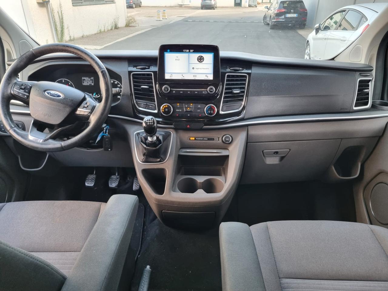 Ford Tourneo Custom Transit 2.0 TDCi 310 L1 Titanium 8 POSTI