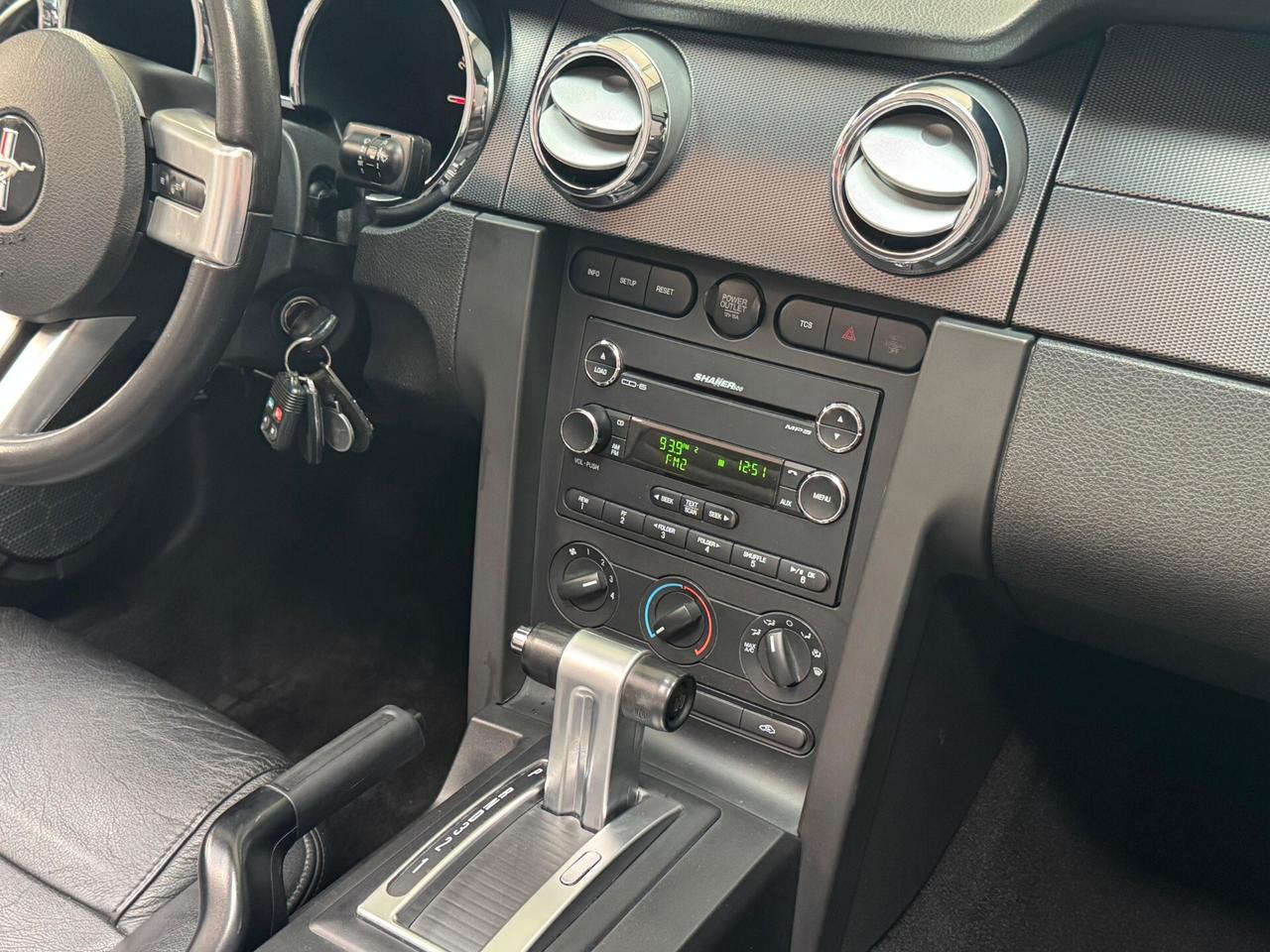 Ford Mustang tigarda