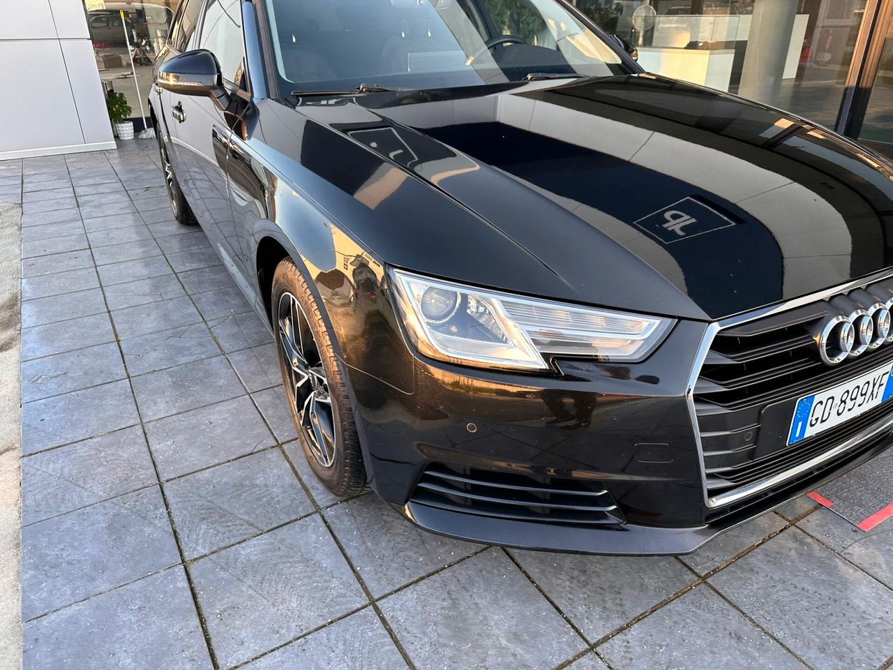 Audi A4 2.0 TDI 150 CV ultra Business Sport
