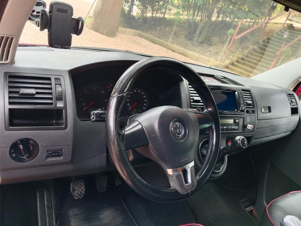 Volkswagen Caravelle/Multivan CARAVELLE T5