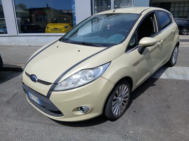 Ford Fiesta 1.4 TDCi FULL UFFICIAL FIAT TORINO LEGGI