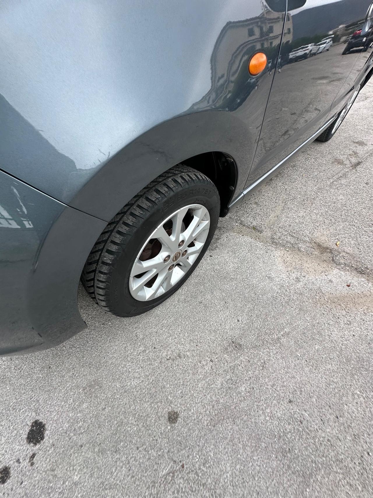 Nissan Pixo 1.0 5 porte Fun