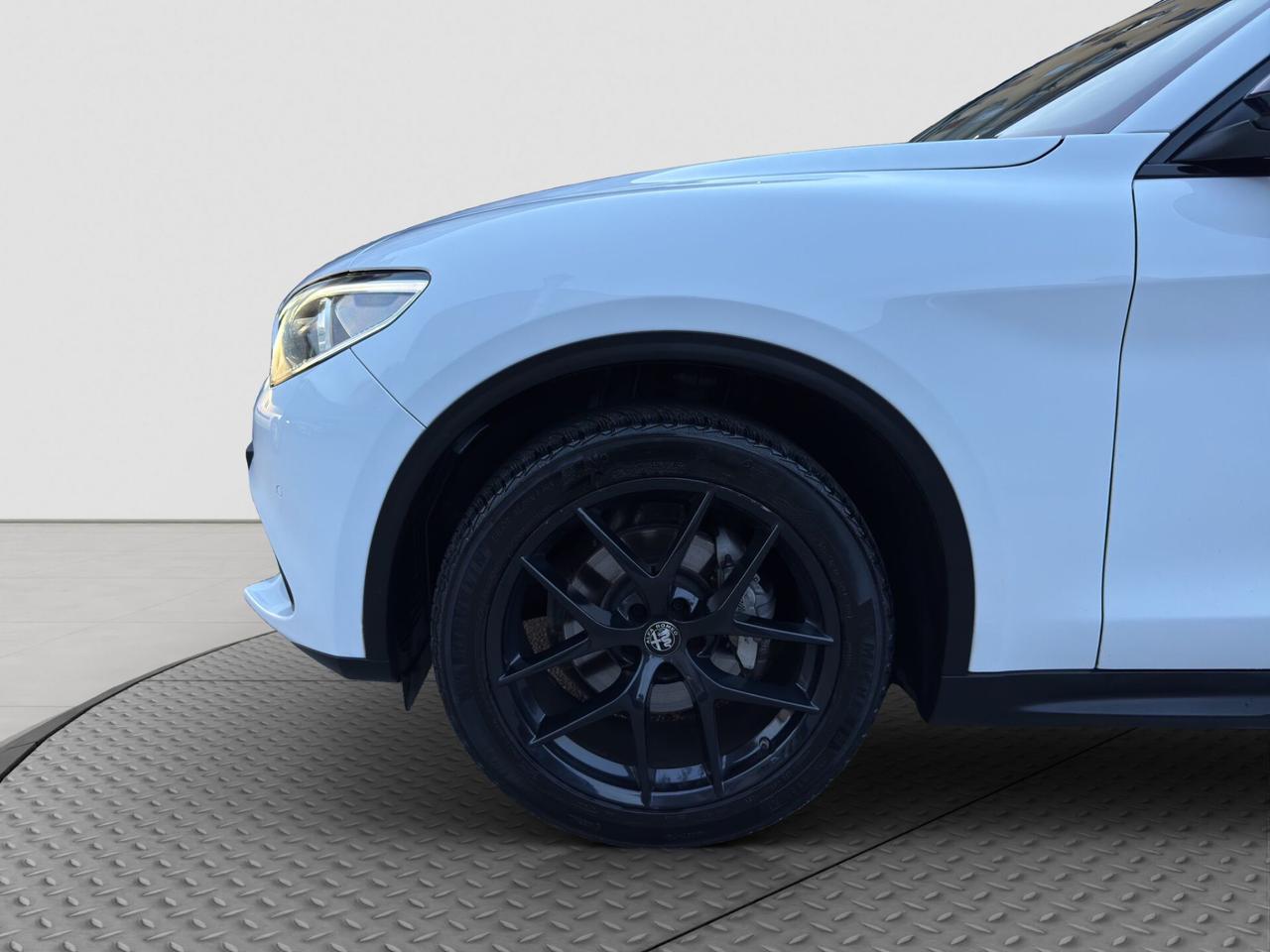 Alfa Romeo Stelvio 2.2 190cv B-Tech Q4 2019