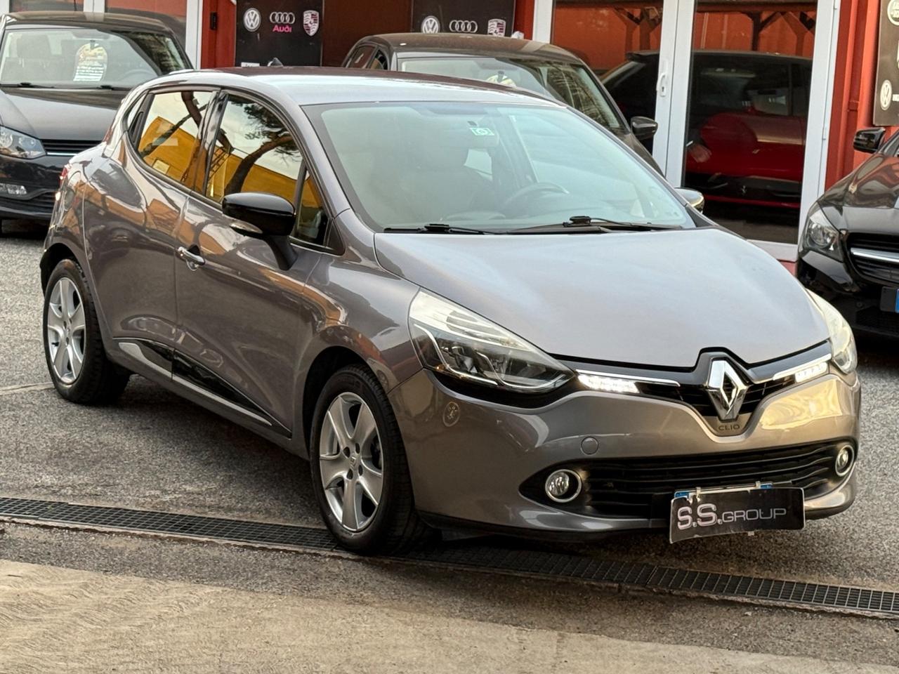 Clio 1.2 75CV -unipro-rate-neopatentati-garanzia