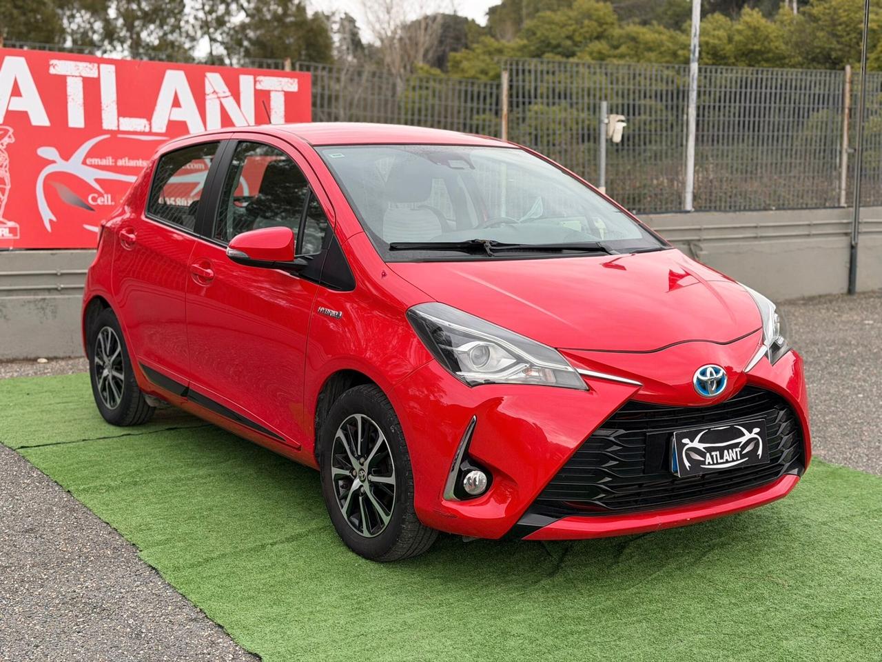 Toyota Yaris 1.5 Hybrid 5 porte Cool