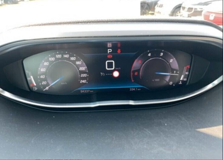 Peugeot 3008 1.5 130cv Eat8 *FULL OPT.* come NUOVA