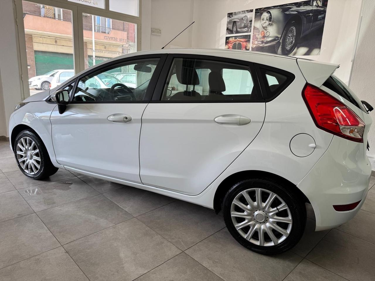 Ford Fiesta 1.5 TDCi 75CV 5 porte /2015