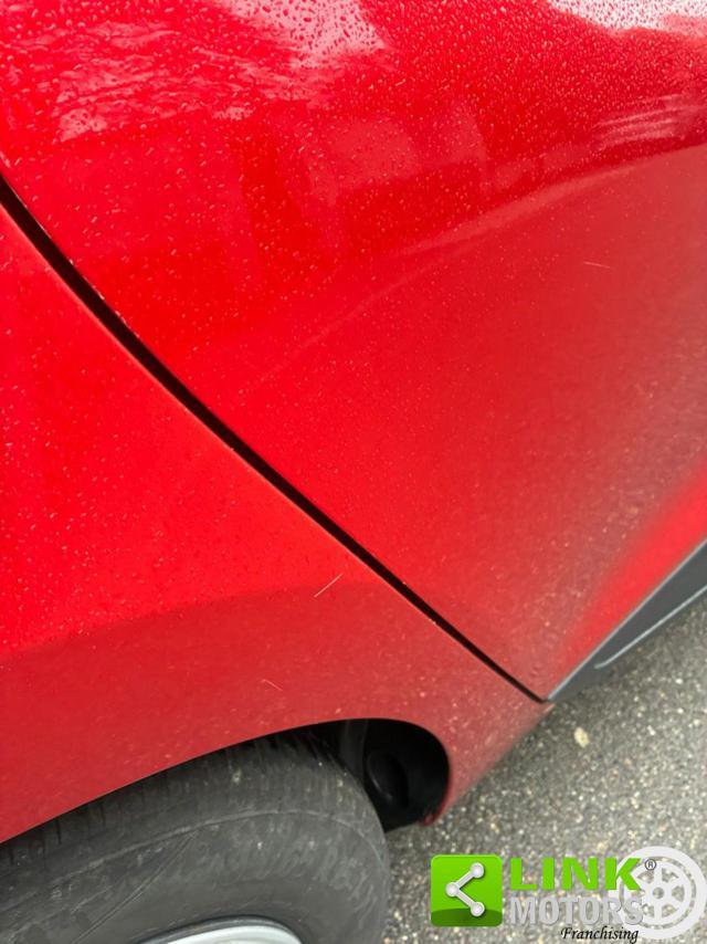 RENAULT Clio 1.5 dCi 8V 75CV 5 porte Costume National