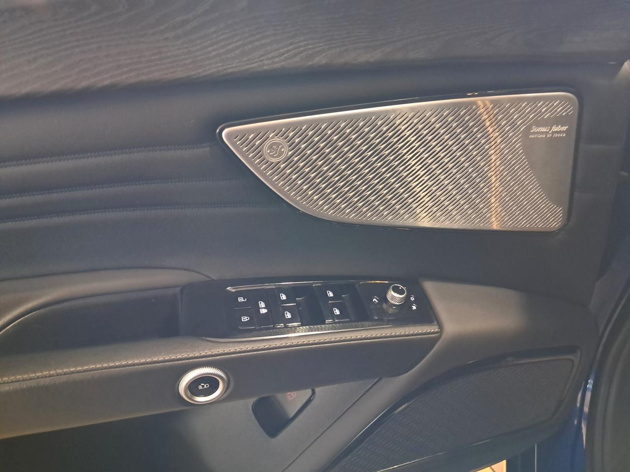 Maserati Grecale MHEV 330 cv AWD Modena