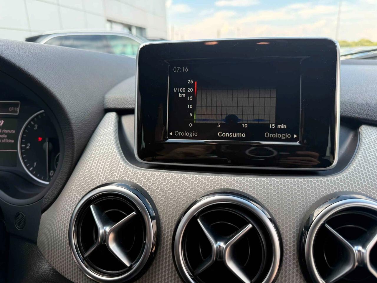 Mercedes-benz B 180 CDI BlueEFFICIENCY Executive