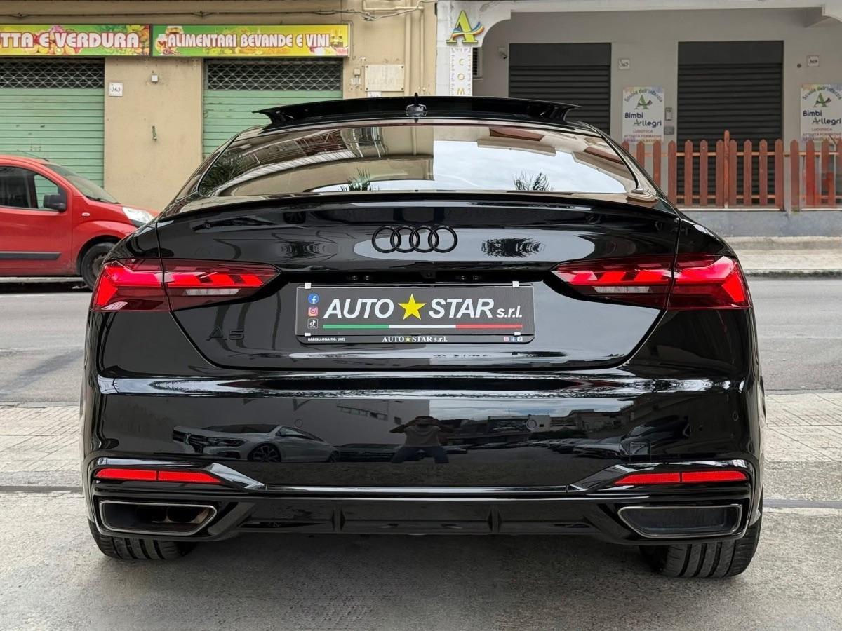 Audi A5 Sportback Identity Black 40 TDI S-Line 204CV