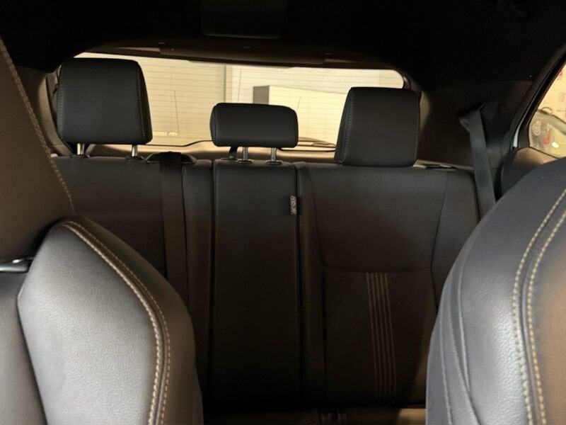 Toyota Yaris Cross 1.5H (116 CV) E-CVT Adventure