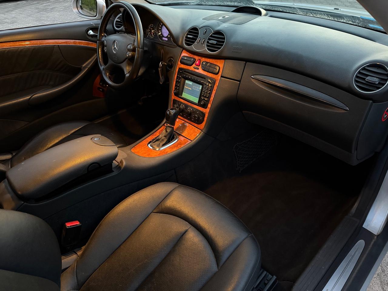Mercedes-benz CLK 270 cdi elegance