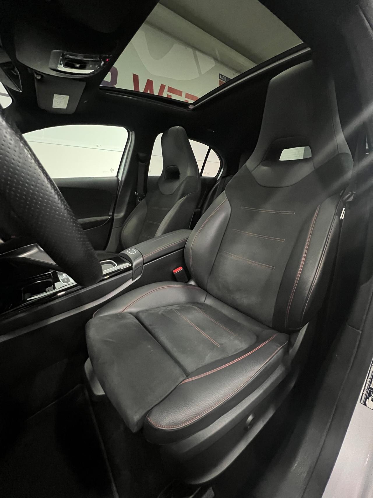 Mercedes Benz A180d Aut. AMG Line Premium 116 cv