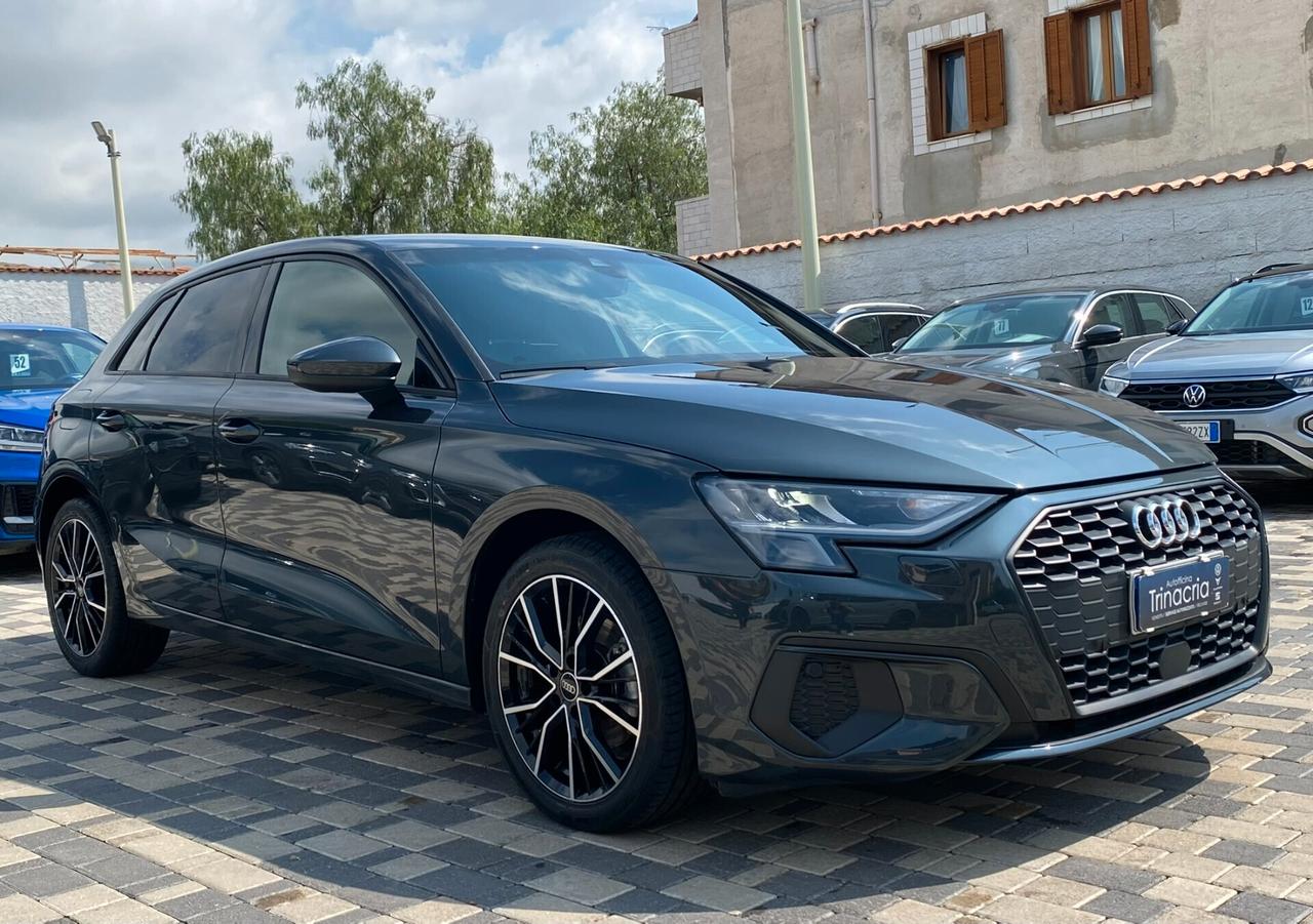 Audi A3 Sportback Business 2.0 TDI 116CV s-tronic 30
