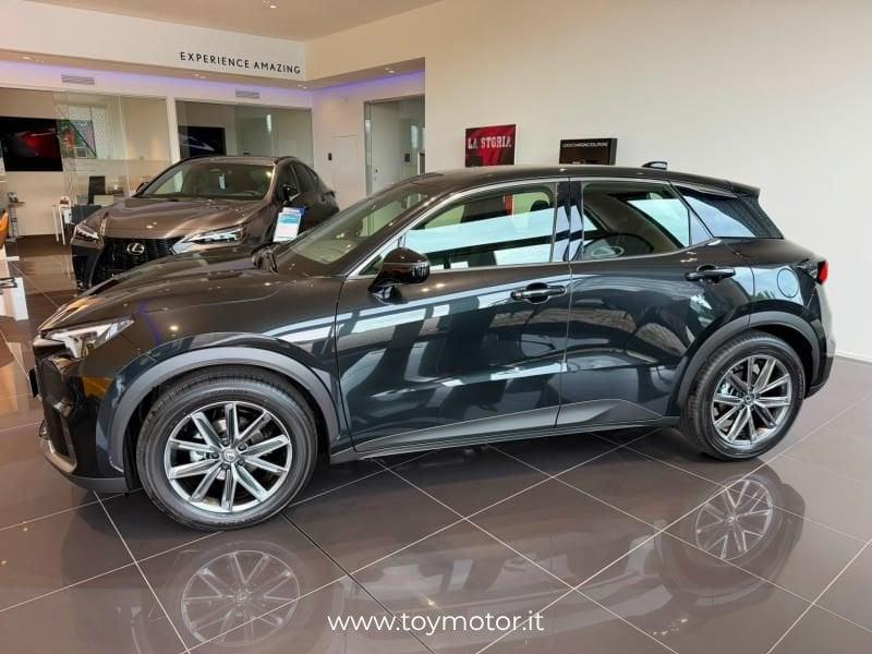 Lexus LBX Hybrid Elegant