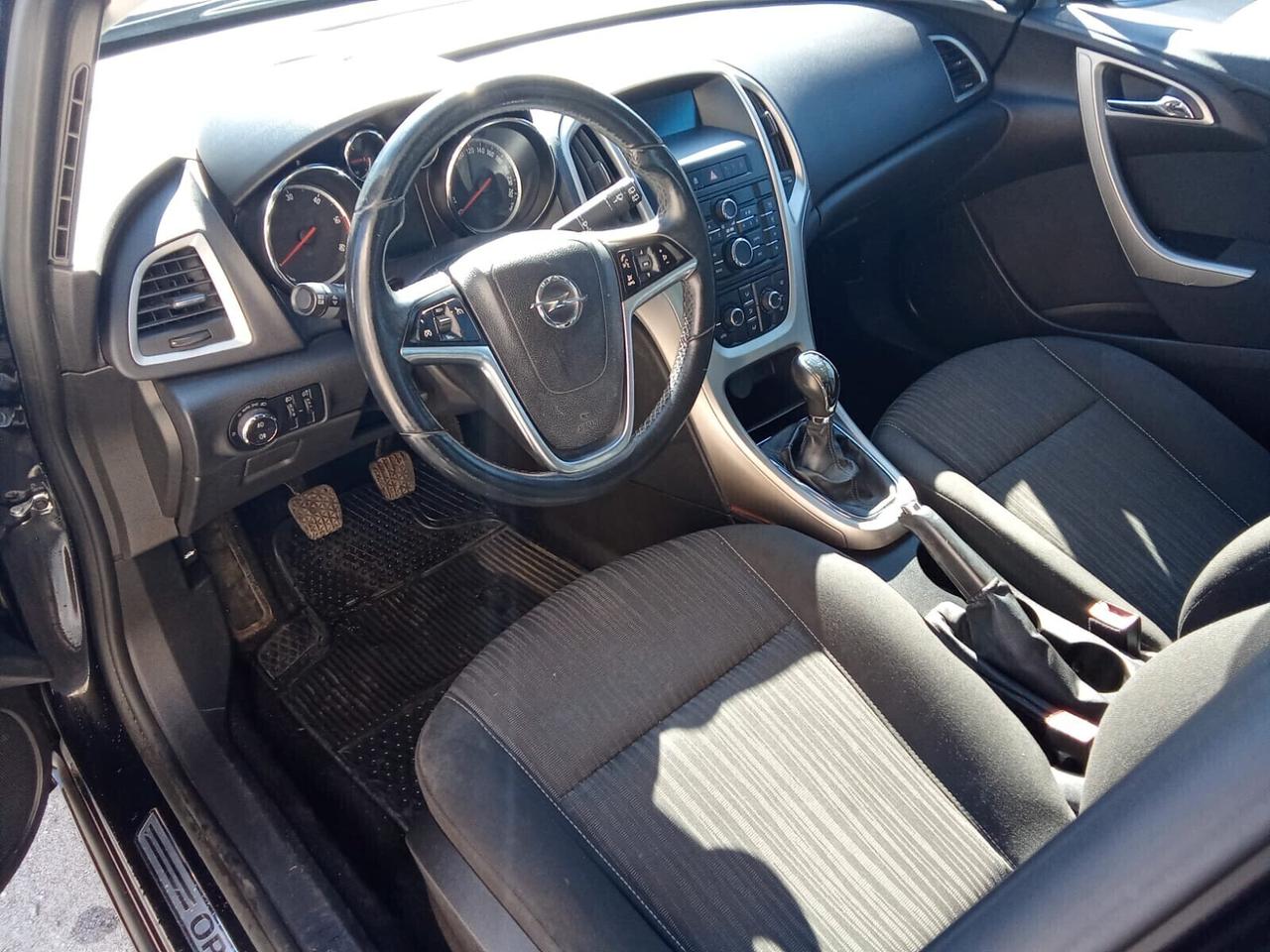 Opel Astra 1.7 CDTI 110CV 5 porte Cosmo